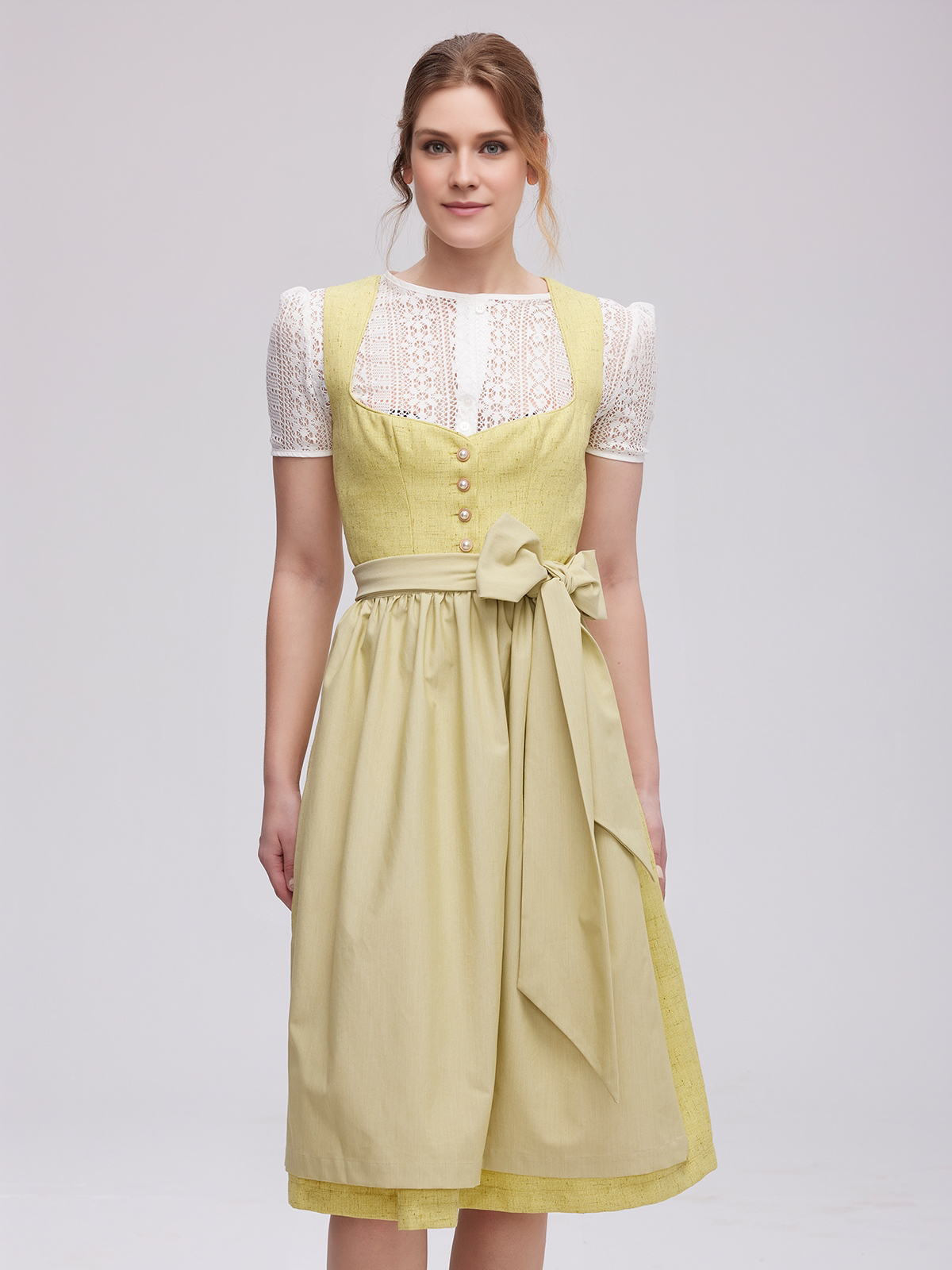Dirndl in Gelb