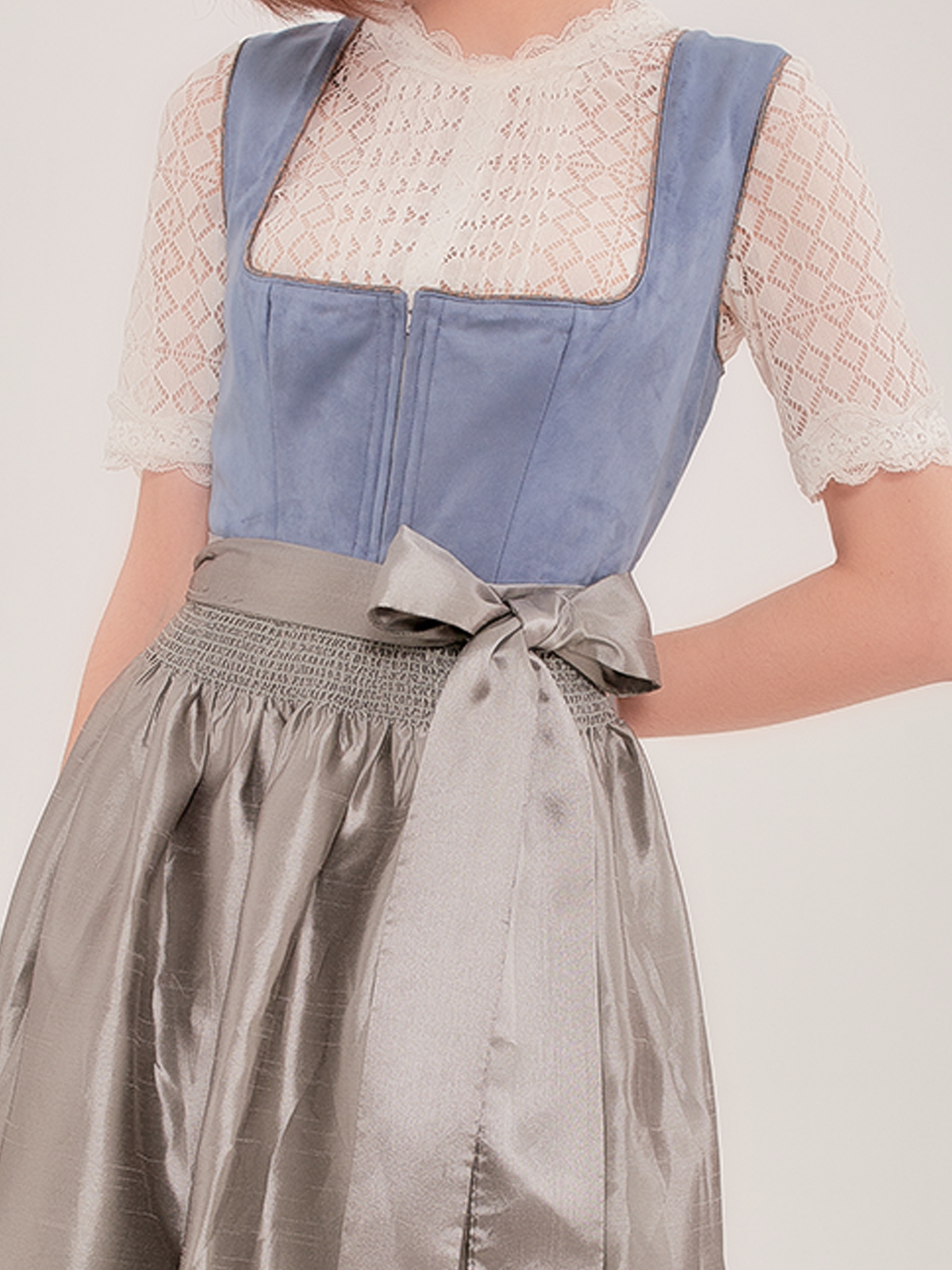Dirndl Pia in Blau